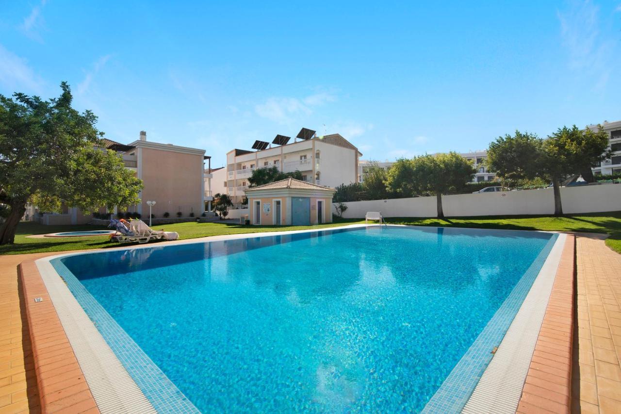 Apartamento Agua Brisa Albufeira Luaran gambar